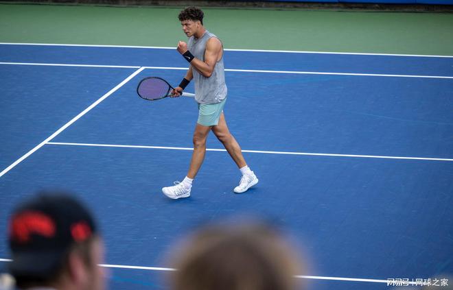 个经验丰富 个经验丰富