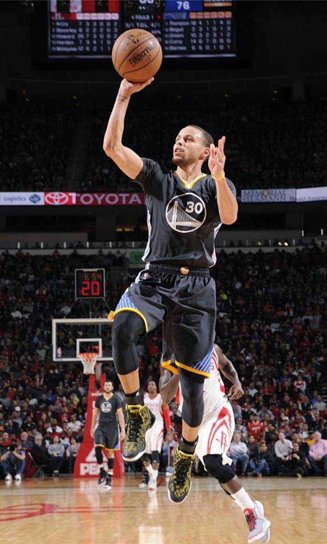 资深球员每 资深球员每