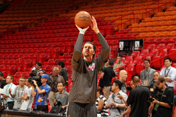 的约束下 的约束下