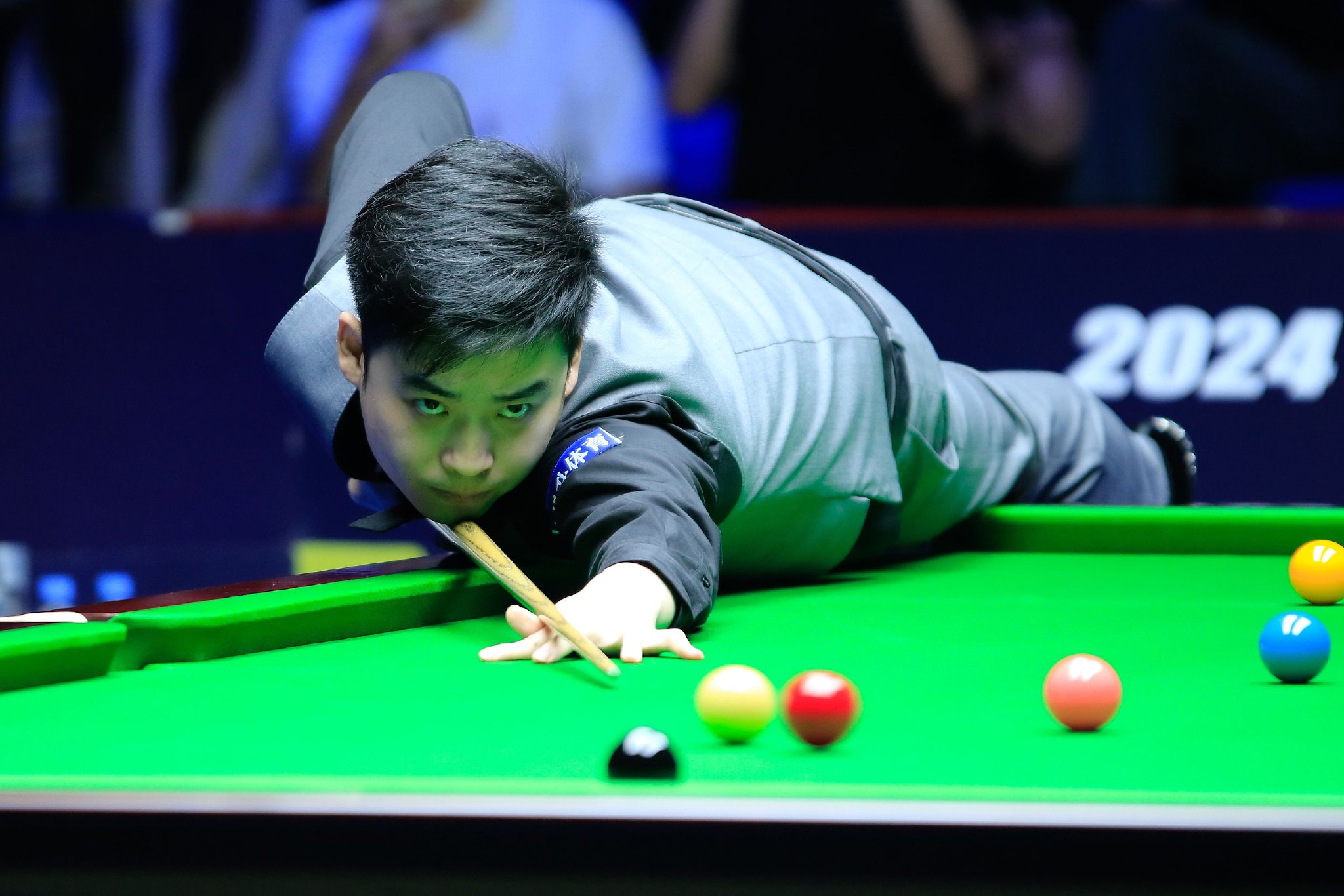 低位牵制 低位牵制