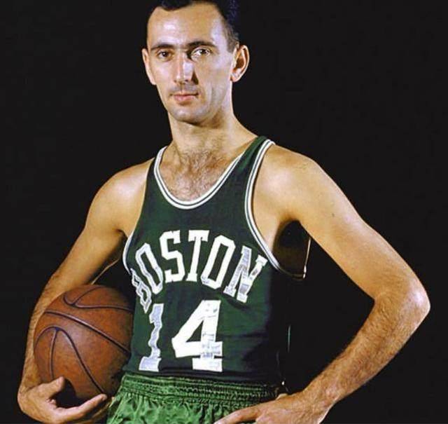 在牵制到位 在牵制到位